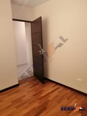 bonito-departamento-en-alquiler-en-hupermall-av-pando